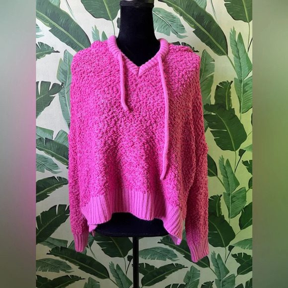 Vici Pol Pink Boucle Textured Hoodie Sweater Size M - Picture 3 of 7